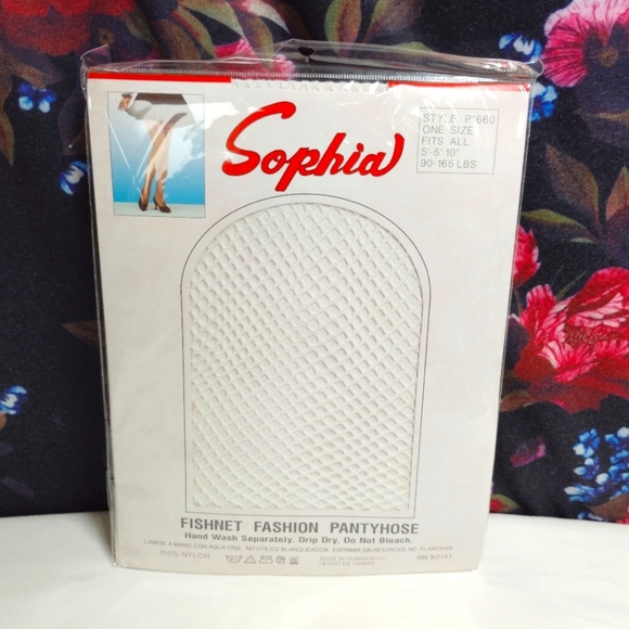 CLEARANCE Sophia Fishnet Stockings Lot OF 5 White Side Seams Back Seams Vintage - Picture 5 of 17